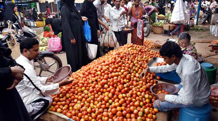 In Bengaluru Markets Tomato Prices in Red, Reach Rs 100 Per Kg.