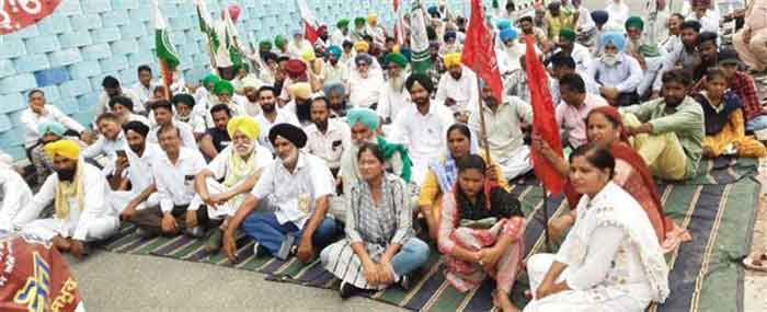 22 Organisations protest against imposition of Section 144  in Sangrur