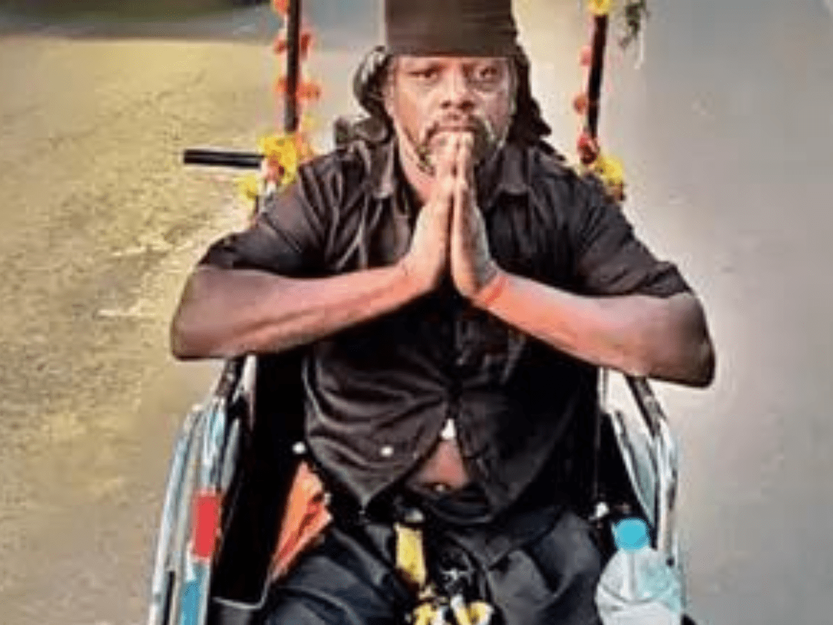 Kerala man takes on 300 km journey in a wheelchair to pray for a Muslim teacher
