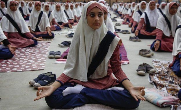 Картинки по запросу muslims yoga