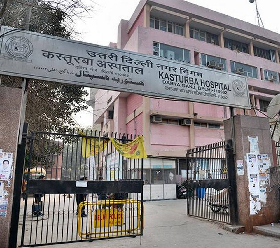 Working without payment since lockdown, resident doctors threaten to