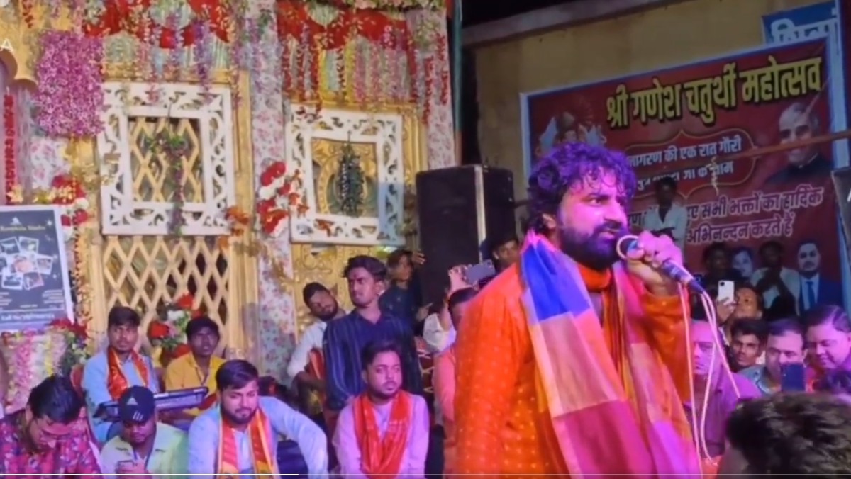Dharmendra Pandey, while performing at an event in Itwa, 