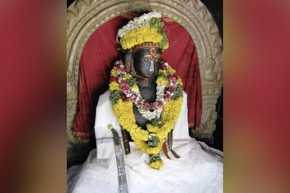 TN Archeological Dept. concludes Salem temple idol is of Buddha