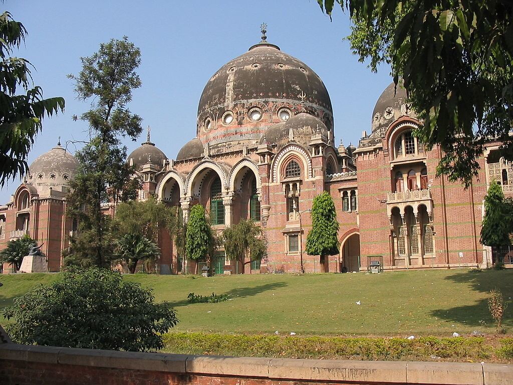 Vadodara University