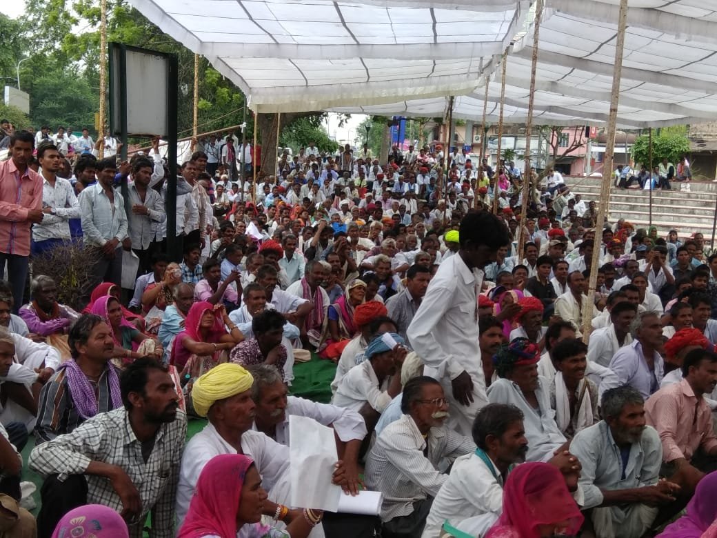 Silicosis patients protest in Jaipur over denial of compensation ...